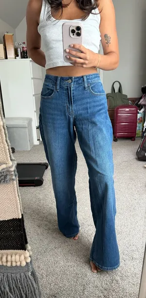 Old Navy Jeans thumbnail 1