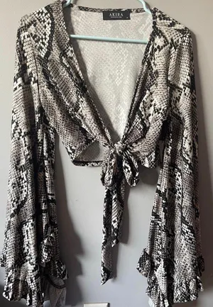 Akira Blouse thumbnail 1