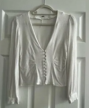 Free People Maise Long‎ Sleeve White Button Front Blouse Size XS thumbnail 1