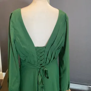 Women’s Green Chiffon Full Length Long Sleeve Dress Corset Back Leg Slit Size 12 thumbnail 5