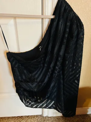 Express Top Black Crop thumbnail 1