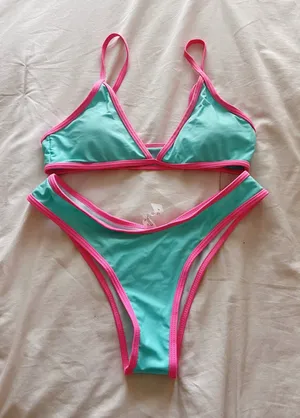 Shein Bikini Set thumbnail 1