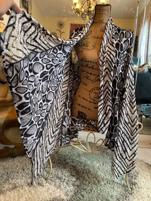 Fantatic vest size S. 💜 Multiple thumbnail 1