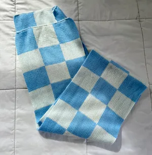 Checkered scarf thumbnail 1