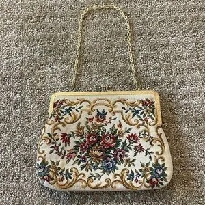 Vintage Walborg Floral Tapestry Hand Purse thumbnail 1