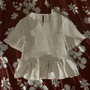 Line & Dot Beige Peplum Ruched Top Size Small thumbnail 2