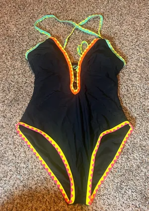 Live Poppytown Beach Black One Piece Swimsuit Criss Cross Halter Neck‎ Women's thumbnail 1