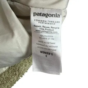 Patagonia Tan Sherpa Fleece Zip Vest Outdoor Casual Layering Women’s Small (S) thumbnail 5