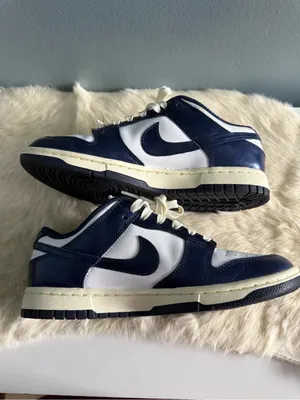Nike Women’s Dunk Low Premium Vintage Navy White Sneakers thumbnail 9
