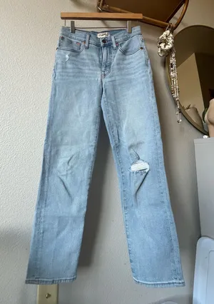 Madewell Mid-Rise Classic Straight Jeans thumbnail 1