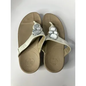 FitFlop Sandals Women Size 7 White Excellent Crystal Embellished Flip Flop thong thumbnail 5