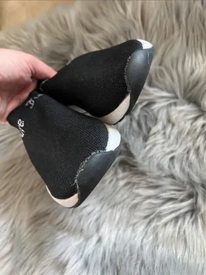 EUC Juicy Couture Black Knit Slip-On Sneakers with White Sole sz 6.5 thumbnail 2