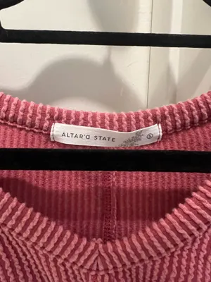 Altar'd State top thumbnail 2
