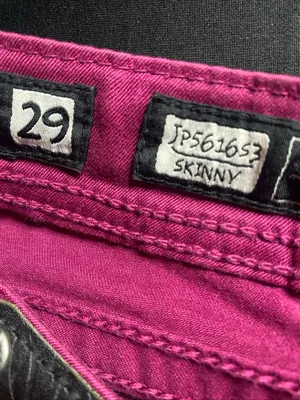 Miss Me Raspberry Purple Angel Wings Skinny Jeans JP5616S3 Embellishment 29x32 thumbnail 8
