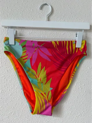 Sanctuary Tropical Printed High Waisted Bikini Bottoms Size Small Lot of 2 thumbnail 3