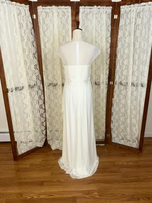 Elegant New David’s Bridal Chiffon Mesh Wedding Gown thumbnail 7