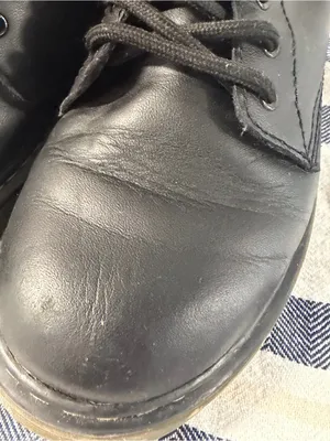 Dr. Martens Women’s 5 Black Leather 1460 Lace Up Combat Boots AirWair thumbnail 6