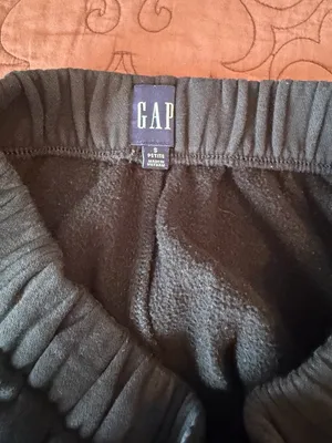 GAP High Rise VintageSoft Relaxed Joggers in black Size: small petite thumbnail 5