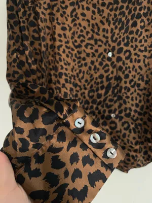 Valerie Stevens 100% Silk Long Sleeve Button Down Collared Vintage Top 16 thumbnail 2