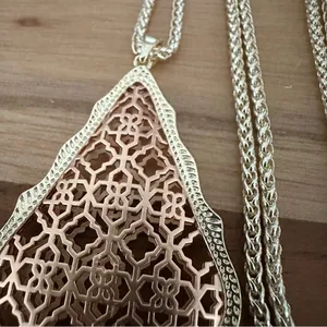 NWT Kendra Scott Aiden Filigree Pendant Necklace Gold Chain & Rose Gold Tone thumbnail 3