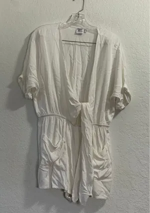 Princess Polly white Gauzy romper size 10 Coachella festival thumbnail 1
