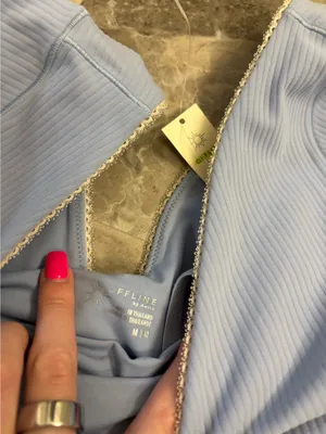 Aerie OFFLINE top thumbnail 4