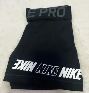 Nike Black and White Pro Leggings thumbnail 1
