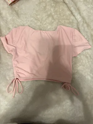Shein Cropped Baby Pink Top with Ties on the Sides thumbnail 2