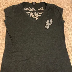 National Basketball Association Spurs shirt thumbnail 1