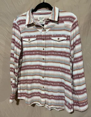 Ariat long sleeve thumbnail 1