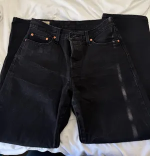 Levi’s 501 Jeans Women’s thumbnail 1