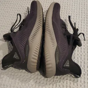 Adidas Alpha Bounce Shoes Size 9 thumbnail 4