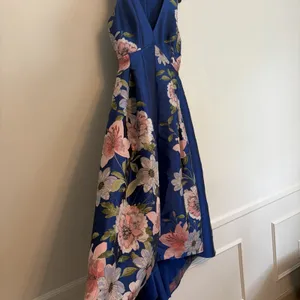 Eliza J Blue Floral Print Satin Twill High/Low Fit & Flare Dress Sz 6 Formal thumbnail 2
