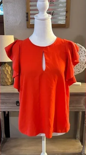 Lulu’s Red Blouse thumbnail 1