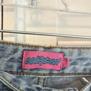 Edikted Crossover‎ Waist Jeans Size Small thumbnail 10
