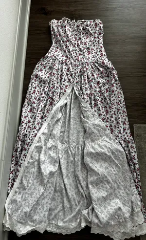 NEW Elegant floral maxi dress thumbnail 4