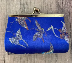 Vintage Blue Brocade Floral Kiss Lock Coin Purse Clutch Gold Tone Frame Travel thumbnail 1