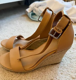 Target Wedge Heels thumbnail 1