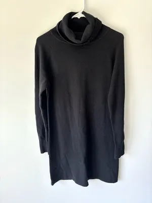 Quince Mongolian Cashmere Black Turtle Neck Sweater Dress Knit Quiet Luxury Cozy thumbnail 3