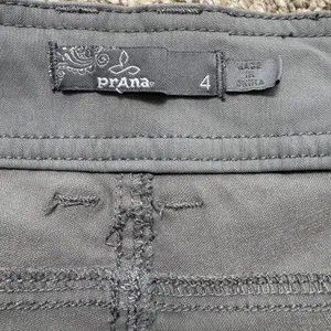 Prana Womens Size 4 Gray Convertible Hiking Pants‎ Roll Up Snap Outdoor Travel thumbnail 7