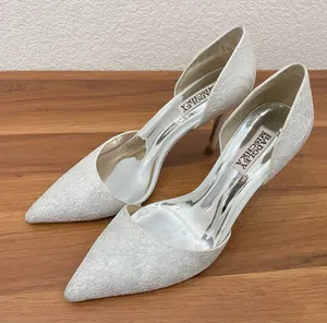 Badgley Mischka “Lola” d’Orsay Pumps White/Silver Lace Wedding Heels Size 8 thumbnail 1