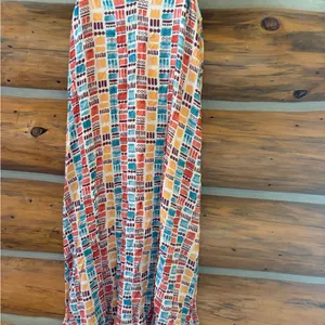 NWT Sleeveless Multi Color Maxi Dress size S thumbnail 4