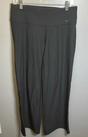 Nike Women's Dri-Fit Legend Classic Fit Leggings Wide Leg Black Size Medium‎ thumbnail 1