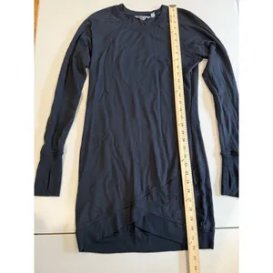 Athleta Dress Women Small** Black Pullover Thumb Holes Travel Minimal Athleisure thumbnail 5