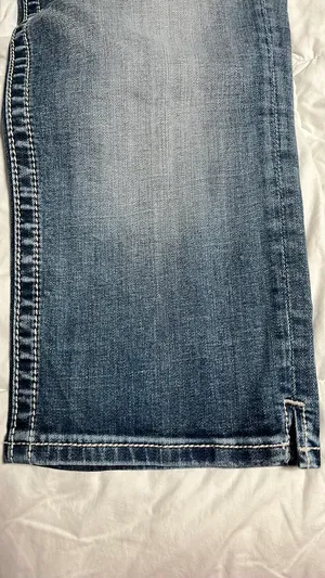 Miss Me Capri Jeans thumbnail 6