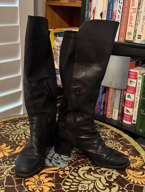 Nine West Classic Knee High Booys With Elastic Calf Sz: 8 thumbnail 1