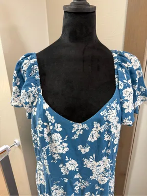 Old‎ Navy Maxi Dress Square V-Neck Blue Floral Smocked Flutter Sleeve Rayon XL thumbnail 2