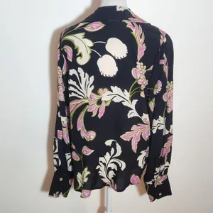 Karen Kane Black and Pink Floral Print Blouse Size Medium NWT thumbnail 6