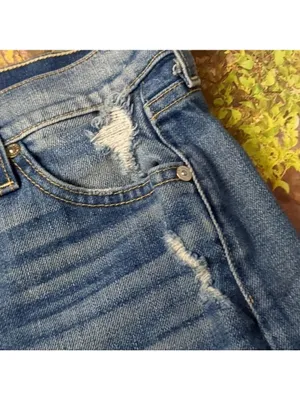 7 for All mankind distressed fringe shorts size 24 thumbnail 4