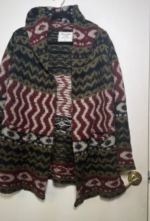 Abercrombie & Fitch Womens Olive, Burgundy Patterned Open Cardigan Sweater Small thumbnail 1